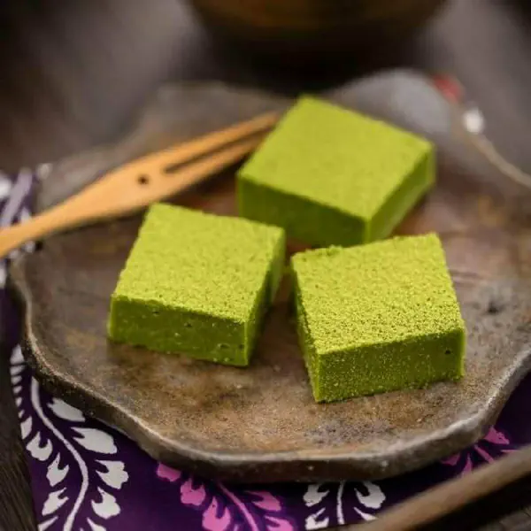 รูปภาพหน้าปกบทความ:วิธีทำ 'Nama Chocolate Matcha' หวานหอมละมุนกรุ่นกลิ่นชาเขียว