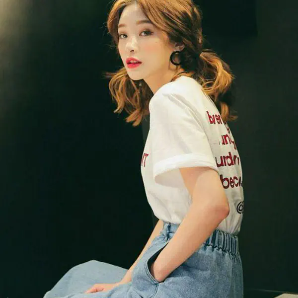 รูปภาพหน้าปกบทความ:40 แฟชั่นสวย 'สไตล์ยุค 90s แบบ Ulzzang' ที่สาวไทยแต่งตามแล้วมันเกิดอ่ะ!