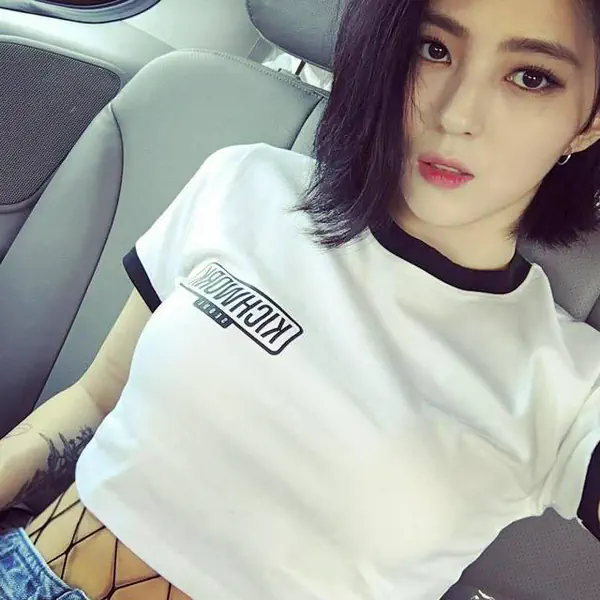 รูปภาพหน้าปกบทความ:แอบส่อง ทรงผมสั้น เปรี้ยว ซ่า ของสาวนางแบบ IG @x_junk สวย ชิค มีสไตล์