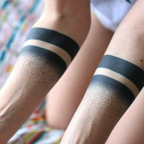 รูปภาพหน้าปกบทความ:Blackwork Tattoo รวมรอยสักแบบถมดำ เจ็บปวดแต่เท่!!!