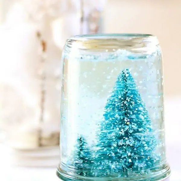 รูปภาพหน้าปกบทความ:DIY : 'สโนว์บอล' ของขวัญวันคริสต์มาส ทำง่ายๆ ใครๆก็ชอบ >///<