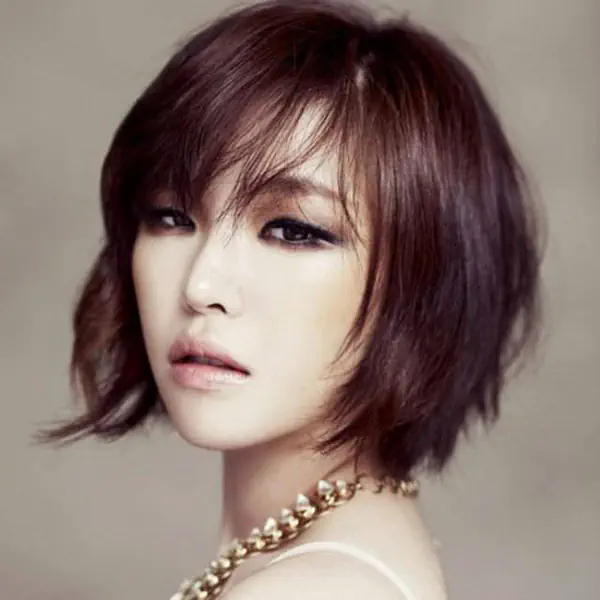 รูปภาพหน้าปกบทความ:4 สไตล์ ทรงผม 'บ๊อบเท' ทรงผมสวยๆ ดูดี ไม่ตกเทรนด์ !!