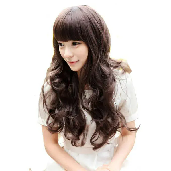 รูปภาพหน้าปกบทความ:7 วิธีทำผมลอนสวยเด้งได้โดย 'ไม่ต้องใช้ความร้อน!'