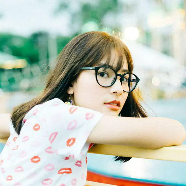 รูปภาพหน้าปกบทความ:#นกบ่อยมาก กับนางเอก MV เพลง 'เป็นทุกอย่าง' สาวแว่นสุดน่ารัก 'แนน IG : nanwhale'