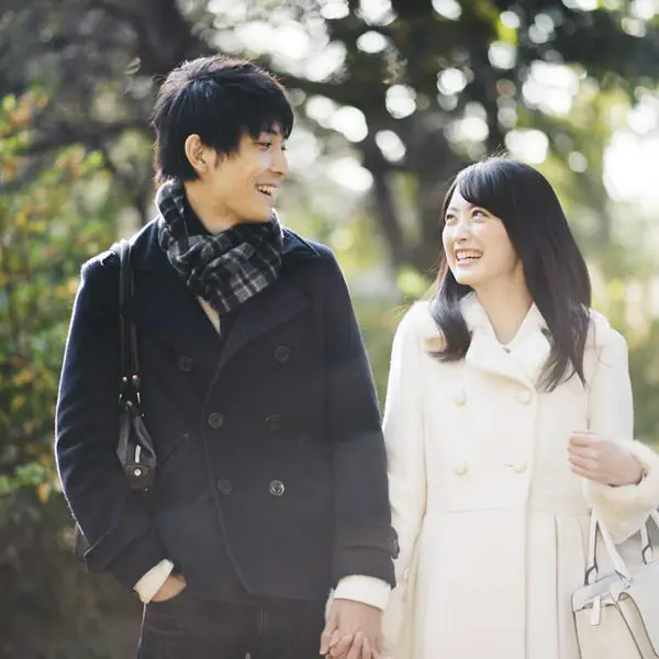 รูปภาพหน้าปกบทความ:รู้ไ้ว้ไม่เสียหาย! 10 ข้อความที่ควรส่งให้ 'หนุ่ม' หลังกลับจากเดทแรก