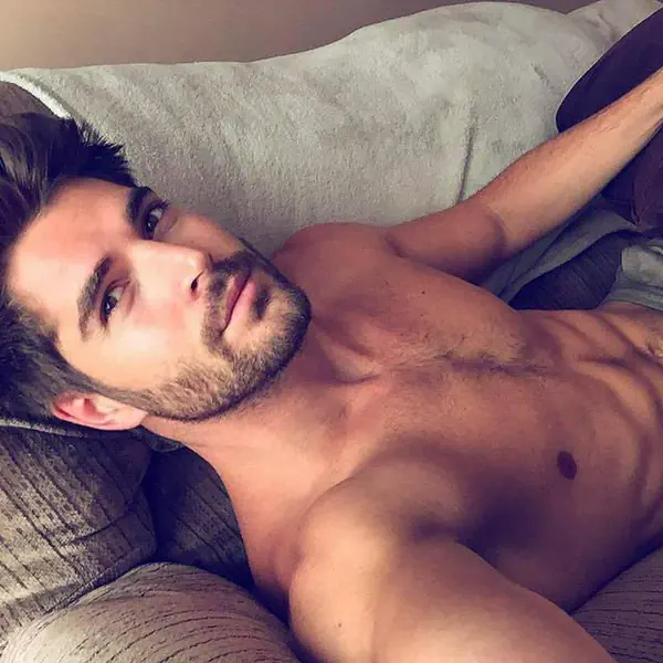 รูปภาพหน้าปกบทความ:Nick Bateman นายแบบหล่อล่ำกระชากใจ แซ่บลื๊ม!!