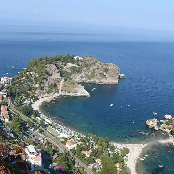 รูปภาพหน้าปกบทความ:ตามรอยหนังสุดคลาสสิค The Godfather ที่เกาะ Sicily อิตาลี