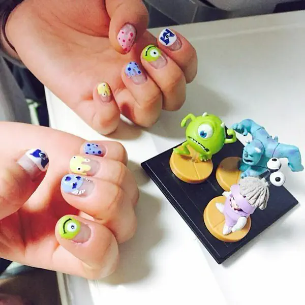รูปภาพหน้าปกบทความ:แมทช์ลายเล็บน่ารัก สนุกๆ ซนๆ ในธีมลาย 'Monsters Inc.' บริษัทรับจ้างหลอน (ไม่) จำกัด