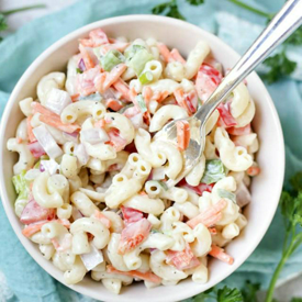 รูปภาพหน้าปกบทความ:BEST MACARONI SALAD RECIPE เมนูสลัดมักกะโรนีแสนง่ายดาย กินเท่าไหร่ก็ไม่อ้วนหรอกนะ 😌