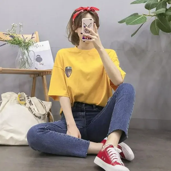 รูปภาพหน้าปกบทความ:25 ไอเดียแต่งตัวไปเที่ยวกับเพื่อน 'สไตล์ Casual Look' ดูธรรมดา แต่งง่าย แต่ไม่แพ้!