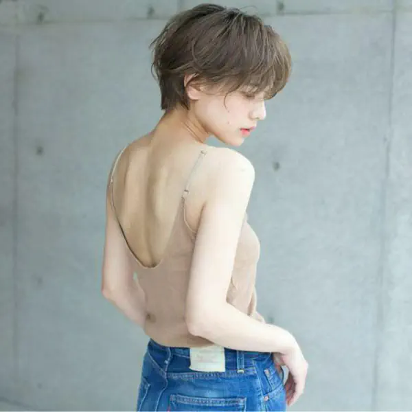 รูปภาพหน้าปกบทความ:ผมยาว ผมสั้นประบ่า หลบไป! ส่องไอเดียทรงผม "ซอยสั้น" รับประกันความเปรี้ยวจี๊ดเข็ดฟัน