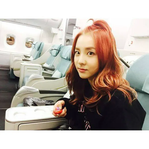 รูปภาพหน้าปกบทความ:รวมทรงผมสวยๆ ของ " ซานดาร่า ปาร์ค ( Sandara Park ) 2NE1 "