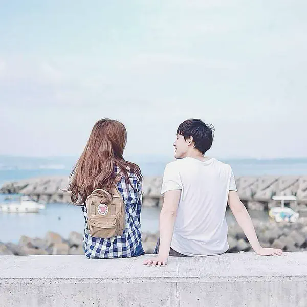 รูปภาพหน้าปกบทความ:5 พฤติกรรม ที่หนุ่มๆ พยายามทำให้คุณ "หึง!"