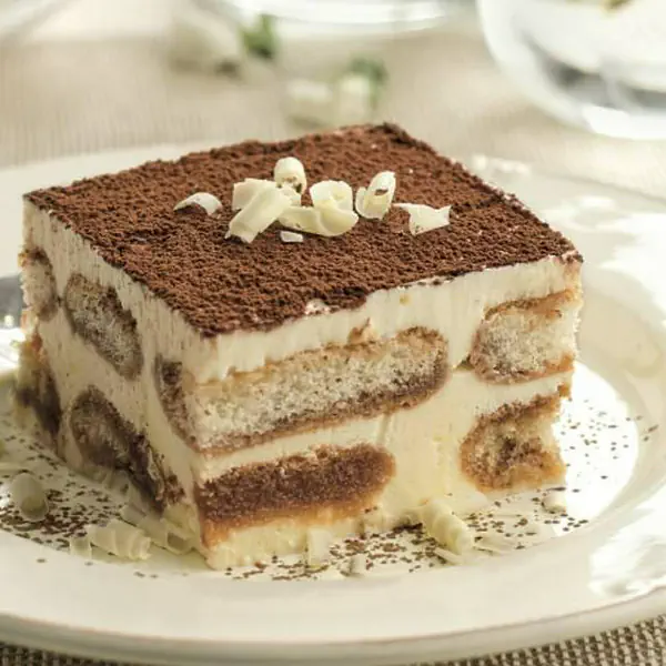 รูปภาพหน้าปกบทความ:วิธีทำ ทีรามิสุ (Tiramisù) สูตรทำง่าย ขนมอิตาลีแสนอร่อย
