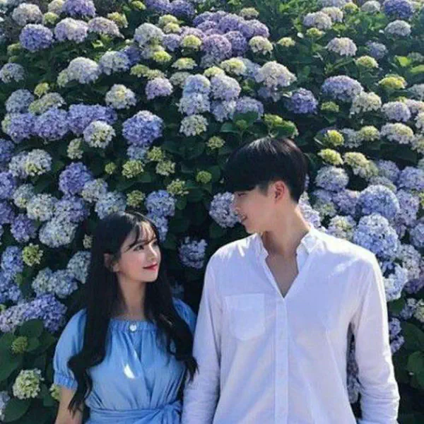 รูปภาพหน้าปกบทความ:6 "ปัจจัยแรงดึงดูด" ที่สร้างความสัมพันธ์ได้ไวอย่างไม่น่าเชื่อ #หรือนี่คือพรหมลิขิต