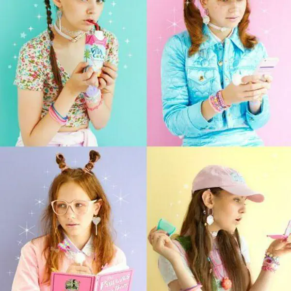 รูปภาพหน้าปกบทความ:ซนแบบน่ารัก! ไอเดียทรงผม 'ไปเที่ยว & ปาร์ตี้' แบบวัยรุ่นใสๆ ได้ยุค 90s หน่อยๆ