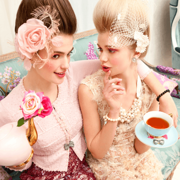 รูปภาพหน้าปกบทความ:"Afternoon Tea Party" รวมไอเดียปาร์ตี้จิบน้ำชายามบ่าย กับแก๊งเพื่อนสาวสุดสวย!!