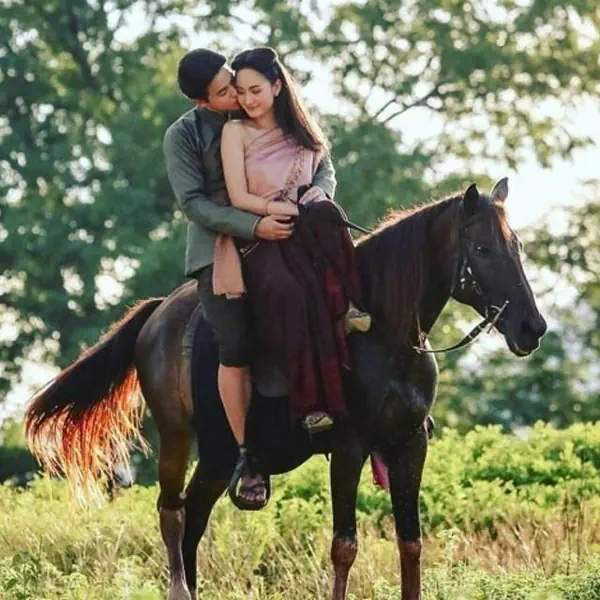 รูปภาพหน้าปกบทความ:#ดูกันให้ตาแฉะ รวมละคร 'อิงประวัติศาสตร์กรุงศรีอยุธยา' สนุกด้วย ได้ความรู้ด้วย