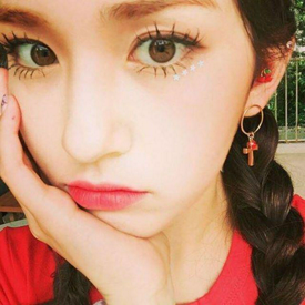 รูปภาพหน้าปกบทความ:6 ทริค แก้ปัญหา 'ตาหมีแพนด้า' จากเครื่องสำอาง หน้าไม่เยิ้ม ไม่มัน ไม่เป็นรอยดำ