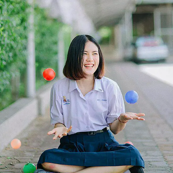 รูปภาพหน้าปกบทความ:Back to school เปิดเทอมแล้ว! ส่องไอเดีย 'ทรงผมนักเรียนหญิง' น่ารักๆ กัน