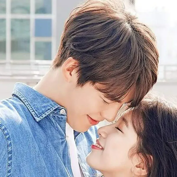 รูปภาพหน้าปกบทความ:มากกว่าคำว่ารัก ❤ มาดู 5 สิ่งที่ผู้ชายทำ เมื่อเค้า “รัก” คุณมากๆ