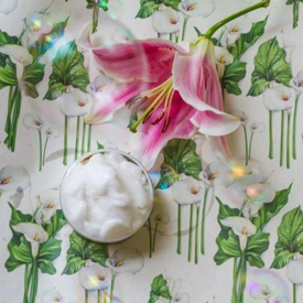 รูปภาพหน้าปกบทความ:How to ทำโลชั่นใช้เองได้ง่ายๆ "Whipped Coconut Body Butter"