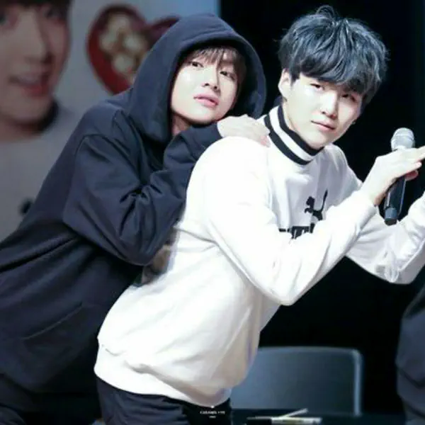 รูปภาพหน้าปกบทความ:หนุ่มเมืองนี้มีดีอะไร? ชวนมาทำความรู้จักกับ 'แดกูบอย' โอปป้างานดีจากเมืองแดกู