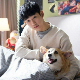 รูปภาพหน้าปกบทความ:แนะ 6 วิธี "ป้องกันแฟนเรา" จากสาวๆ คนอื่น 😘 มีแฟนหน้าตาดี มันก็ต้องหวงกันหน่อย