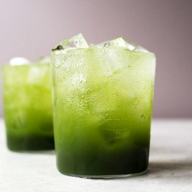 รูปภาพหน้าปกบทความ:Matcha (Green Tea) Soda ชาเขียวสูตรใหม่ อร่อยซ่าถึงรสโซดา