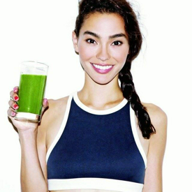 รูปภาพหน้าปกบทความ:7 วิธีผิดๆ ในการดื่ม 'สมูทตี้' ที่ทำให้อ้วนขึ้น