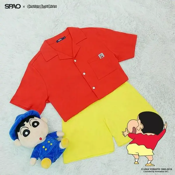 รูปภาพหน้าปกบทความ:น่ารักอีกแล้ว! ร้าน SPAO เกาหลี ออกไอเทมใหม่ ‘ชุดนอนชินจัง’ เสื้อแดง+กางเกงเหลือง
