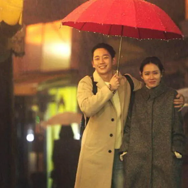 รูปภาพหน้าปกบทความ:OST. Netflix ♫ เพลงเพราะ ความหมายดี จากซีรีส์ดังใน Netflix ♪