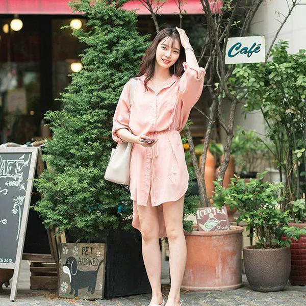 รูปภาพหน้าปกบทความ:รวม 40 ไอเดีย 'แฟชั่นสตรีท สำหรับสาวหวาน' มิกซ์ให้สวย แมทช์แล้วปัง แบบไม่เลี่ยน