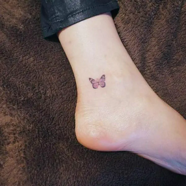 รูปภาพหน้าปกบทความ:7 ไอเดียรอยสัก "Small Tattoos" แฝงไปด้วยความหมาย ที่ทำให้ตกหลุมรัก!