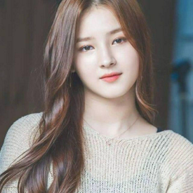 รูปภาพหน้าปกบทความ:ส่องความน่ารัก "แนนซี่ Momoland" ไอดอลลูกครึ่งอเมริกัน-เกาหลี น่ารักด้วย เซ็กซี่อีกก