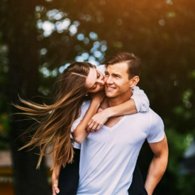 รูปภาพหน้าปกบทความ:11 รูปคู่แฟนที่ไม่ควรโพสท์ลงโซเชียล อวดแฟนแบบนี้เพื่อนยี้แน่นอน!