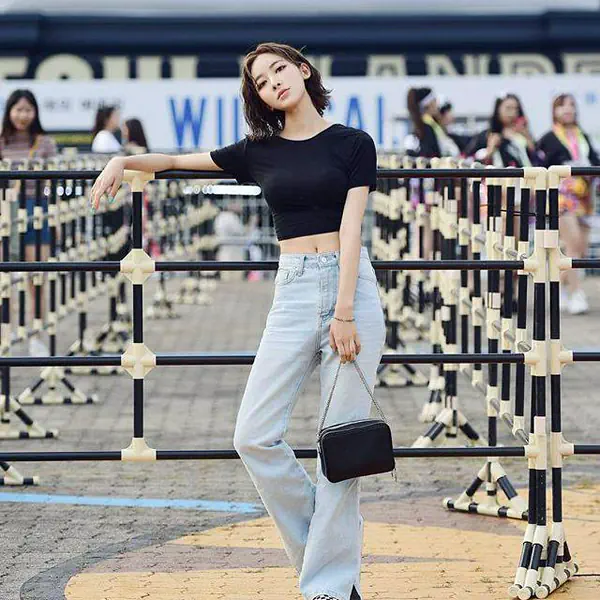 รูปภาพหน้าปกบทความ:จัดไปให้เริ่ด กับไอเดีย 'แฟชั่นแต่งตัว ให้เกิดสุดในคอนเสิร์ต' สวย เป๊ะ พร้อมออกโรงแล้วค่ะ!