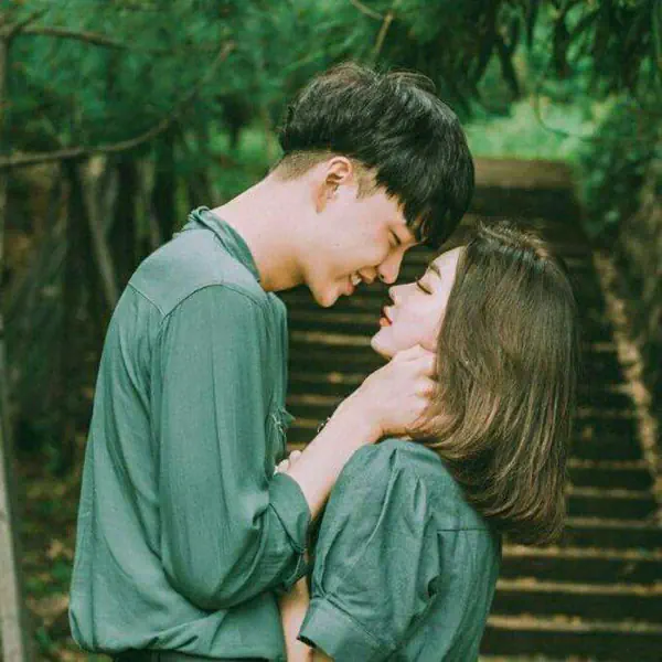 รูปภาพหน้าปกบทความ:เปิดดวงเนื้อคู่หล่อ รวย! ผู้หญิงแบบนี้สินะ ที่จะได้ผู้ หล่อ รวย แบบไม่ต้องออกแรงตามหา!
