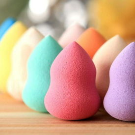 รูปภาพหน้าปกบทความ:6 วิธีใช้ ' ฟองน้ำไข่ ' ใช้ยังไงให้ผิวเนียนกริ๊บ หน้าไม่พัง ไม่เป็นคราบ