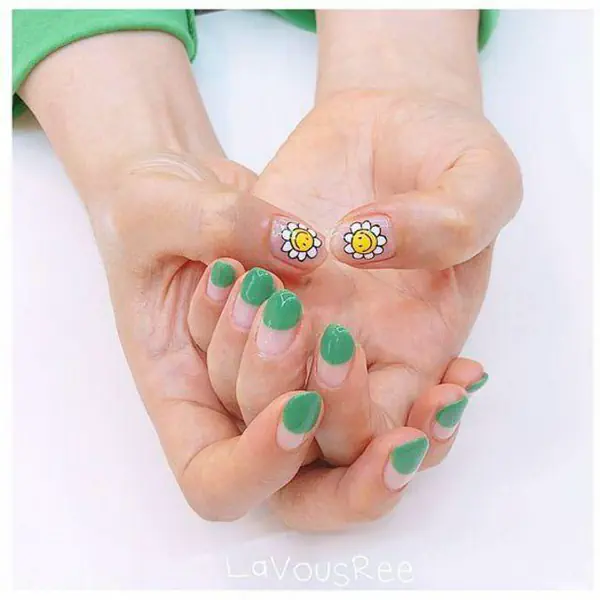 รูปภาพหน้าปกบทความ:สวยน่ารักสดใส แมทช์เล็บ 'สีเหลือง-เขียว' สร้างลุค Cute แบบไบรท์ๆ