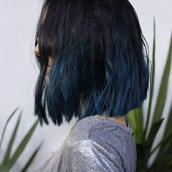 รูปภาพหน้าปกบทความ:สวยเท่มีเสน่ห์ ! ไปกับ " Blue Black haircolor" สวยเท่ เหมือนต้องมนต์สะกด