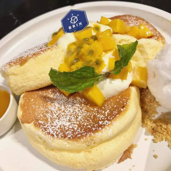 รูปภาพหน้าปกบทความ:ชวนกิน 5 ร้าน 'แพนเค้กซูเฟล่' นุ่มฟู ในกรุงเทพฯ อร่อยเด็ด สุดฟิน ชวนให้ใจละล้าย ละลาย
