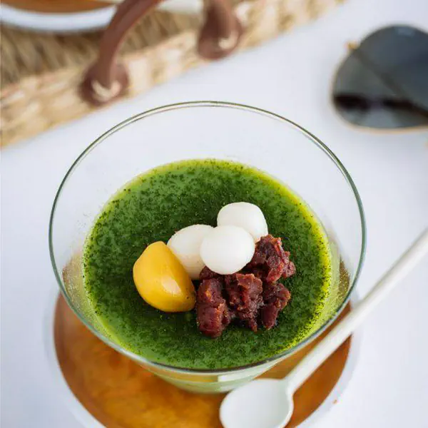 รูปภาพหน้าปกบทความ:ชวนทำ 'พันนาคอตต้าชาเขียวมัทฉะ' อร่อยเฮลตี้ ทำง่ายอร่อยสไตล์ญี่ปุ่น