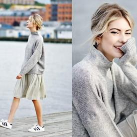 รูปภาพหน้าปกบทความ:3 ทริคจับคู่เสื้อคอเต่า ให้ว้าว!!! แบบสาวสาย ฝ. #ใส่กับอะไรก็สวย