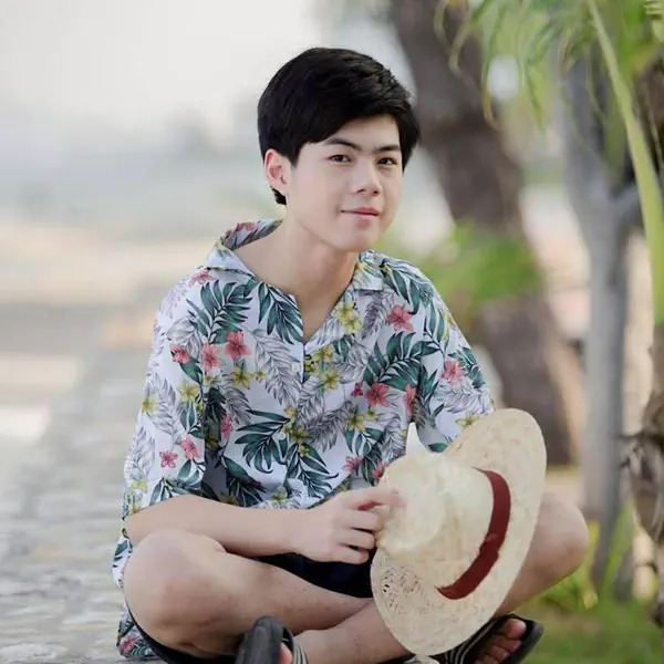 รูปภาพหน้าปกบทความ:เปิดวาร์ป! 'เก่ง กัณภัทร' หนุ่มน้อยงานดี ที่เข้ารอบออดิชั่น 3 คนสุดท้ายของค่าย BigHit