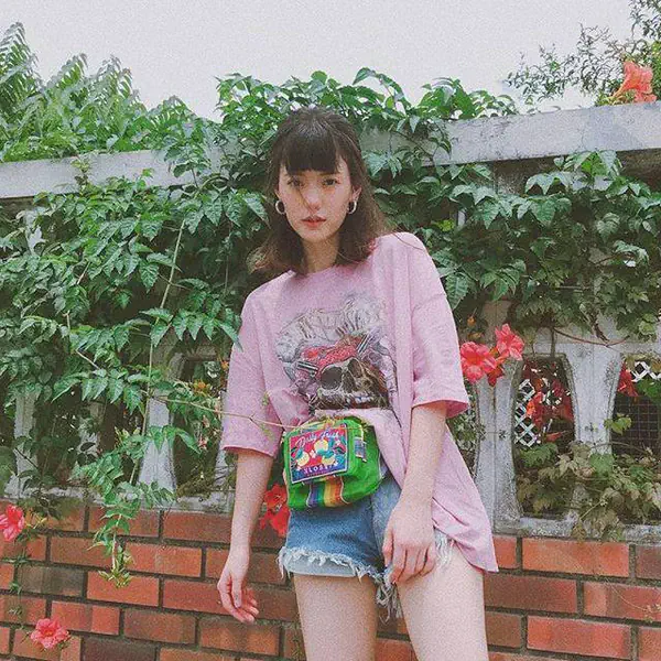 รูปภาพหน้าปกบทความ:แต่งง่ายๆ วัยรุ่นชอบ รวม 40 ไอเดีย แฟชั่นสไตล์สาวไอดอล สวย คลิก ดูชิคกว่าใคร