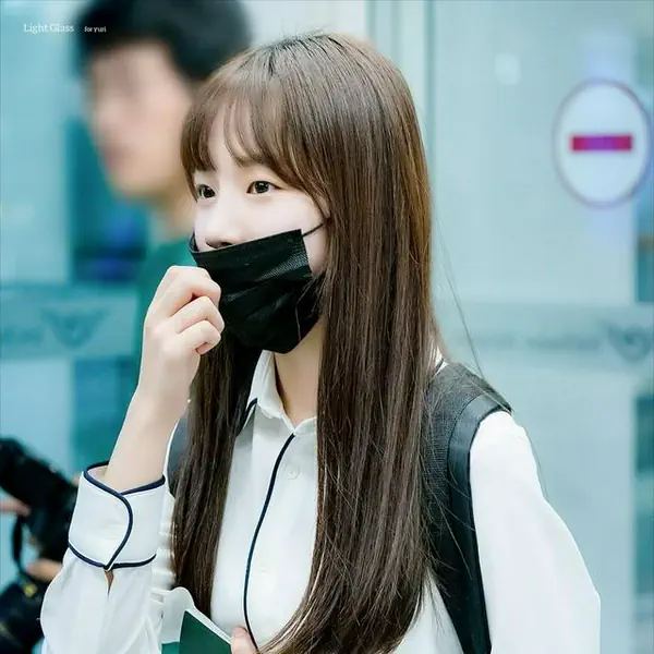 รูปภาพหน้าปกบทความ:ใส่เถ๊อะ ! อัปเดตเทรนด์ ' หน้ากากอนามัย ' จะแอ๊บเนียนเป็น ไอดอลเกาหลี หรือญี่ปุ่น ก็รอด !