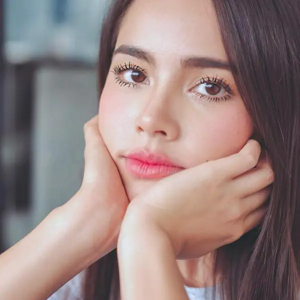 รูปภาพหน้าปกบทความ:ส่องสไตล์การแต่งหน้า ของสาว "ญาญ่า อุรัสยา" สวยทุกลุค เอาอยู่ทุกมุม!!