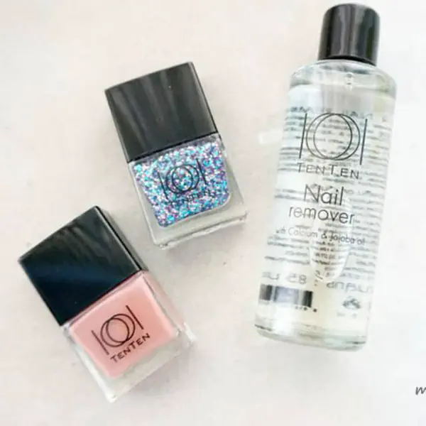 รูปภาพหน้าปกบทความ:Review: TEN TEN Nail Color ยาทาเล็บแบรนด์ไทย คุณภาพเริ่ด!