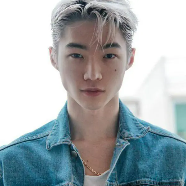 รูปภาพหน้าปกบทความ:#หล่อกระชากไต! ไอเดียทรงผมเท่ๆ ในลุค 'Bad Guy' ของหนุ่มๆ ทำแล้วดูหล่อร้าย กร้าวใจมาก